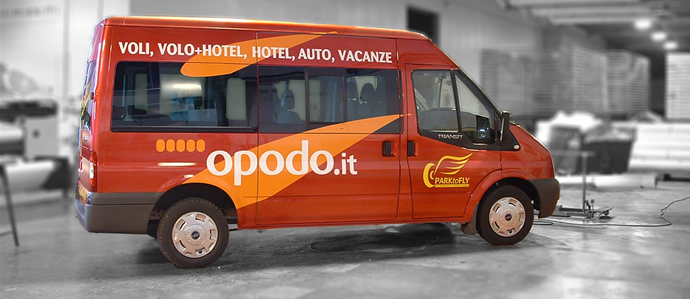 Truck ADV OPODO - OOH Dinamica in Aeroporto